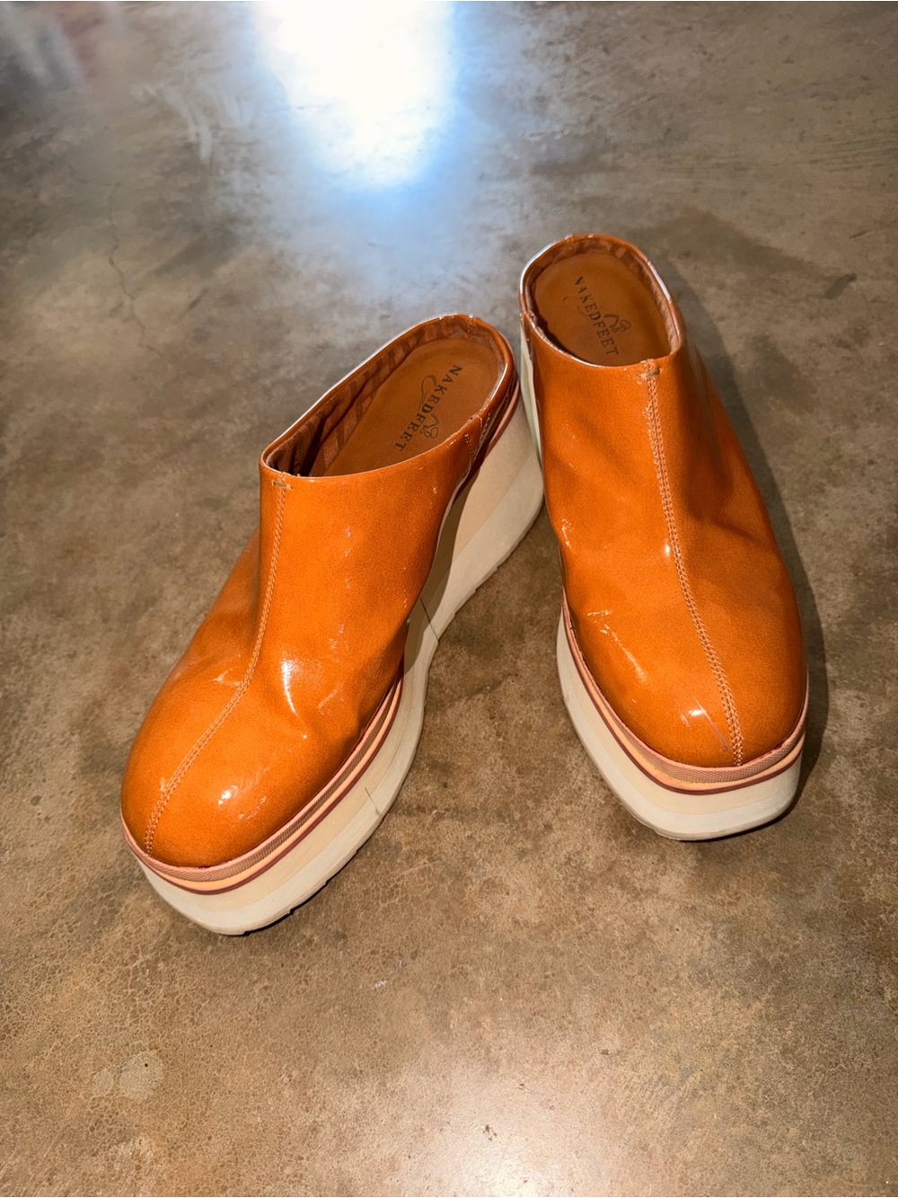 Naked Feet Coach Patent Platform Wedge Mules Clogs Shoes 10 Fall Photos - Picture 3 of 9